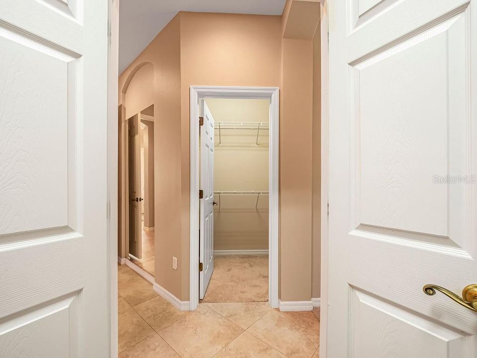 Под контрактом: $1,699,000 (4 спален, 4 ванн, 2910 Квадратных фут)