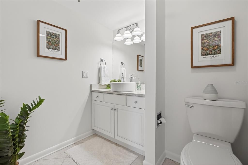 For Sale: $400,000 (2 beds, 2 baths, 1476 Square Feet)