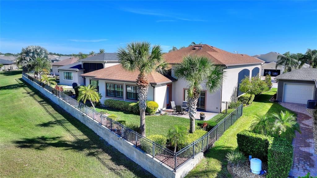 待售: $767,000 (2 贝兹, 2 浴室, 2844 平方英尺)