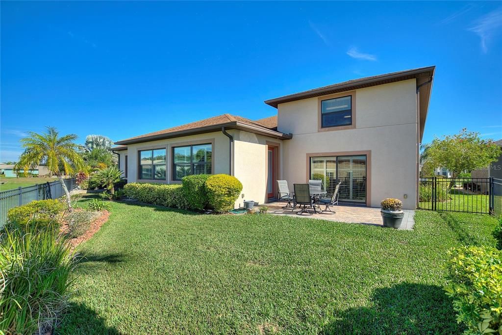 待售: $767,000 (2 贝兹, 2 浴室, 2844 平方英尺)