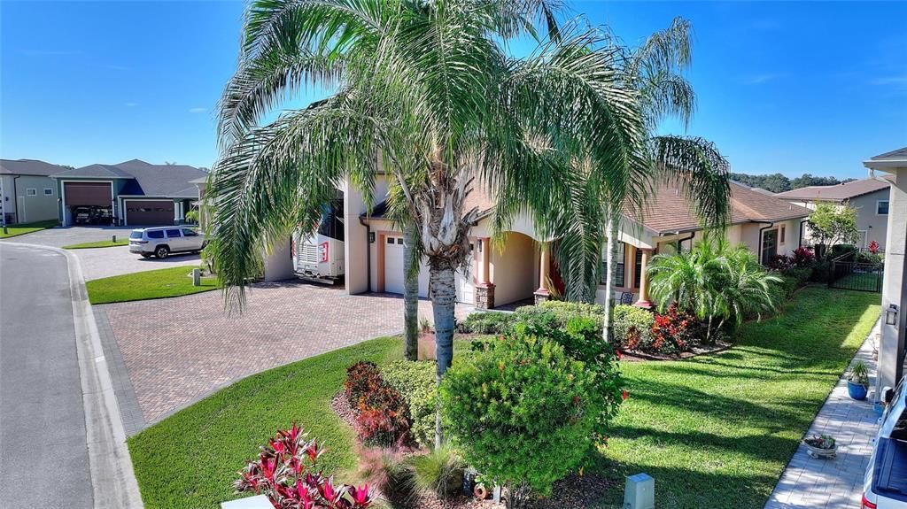 待售: $767,000 (2 贝兹, 2 浴室, 2844 平方英尺)