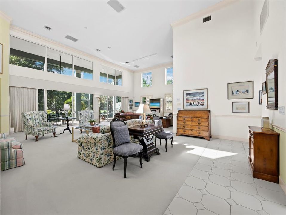 En Venta: $1,495,000 (3 camas, 3 baños, 3239 Pies cuadrados)