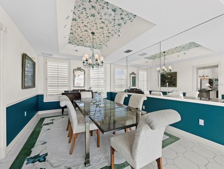 En Venta: $1,495,000 (3 camas, 3 baños, 3239 Pies cuadrados)