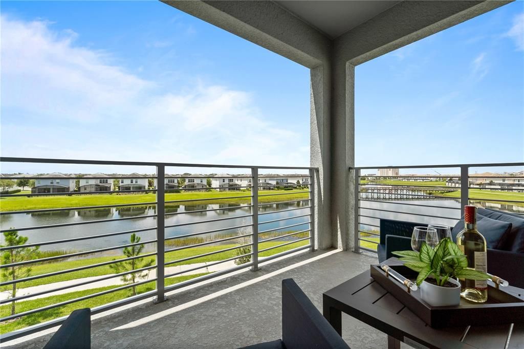 Active With Contract: $404,900 (3 beds, 2 baths, 1329 Square Feet)