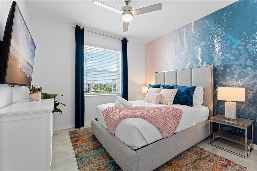 Active With Contract: $404,900 (3 beds, 2 baths, 1329 Square Feet)