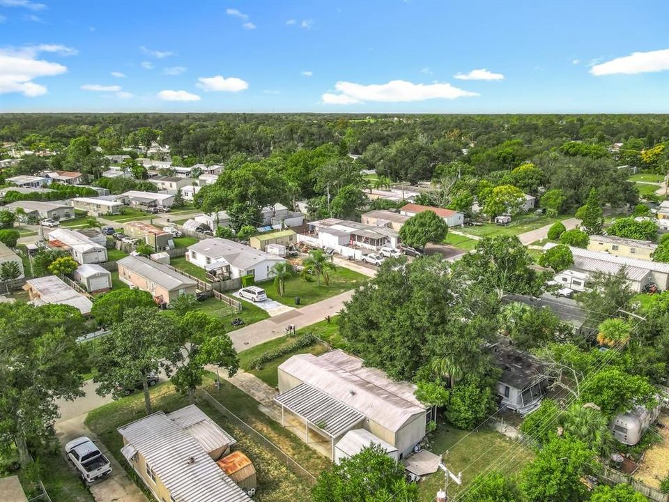 Active With Contract: $64,900 (2 beds, 1 baths, 672 Square Feet)