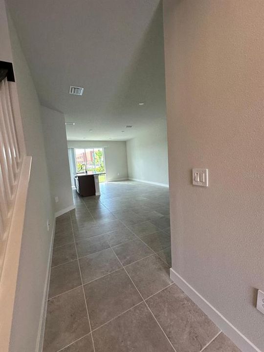 出租: $2,300 (3 贝兹, 2 浴室, 1674 平方英尺)