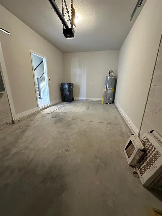 出租: $2,300 (3 贝兹, 2 浴室, 1674 平方英尺)