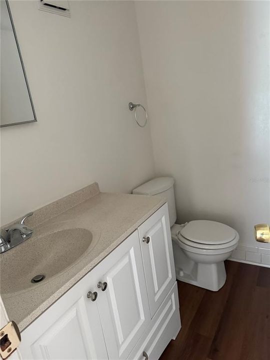 En Renta: $1,400 (2 camas, 1 baños, 800 Pies cuadrados)