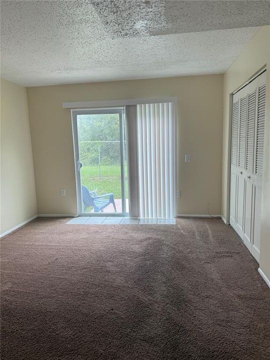 En Renta: $1,400 (2 camas, 1 baños, 800 Pies cuadrados)