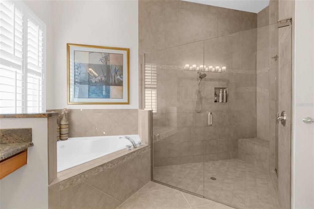 For Sale: $549,000 (4 beds, 3 baths, 3130 Square Feet)