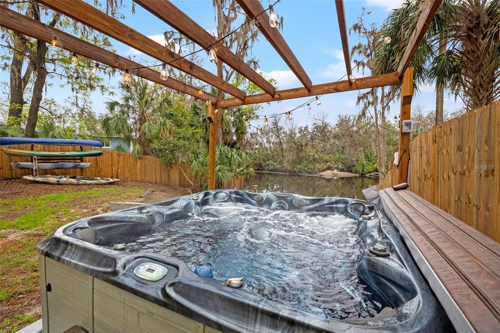 For Sale: $460,000 (4 beds, 2 baths, 1610 Square Feet)