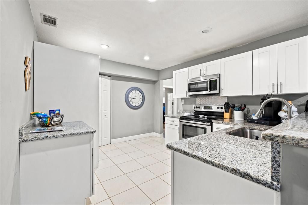 For Sale: $460,000 (4 beds, 2 baths, 1610 Square Feet)