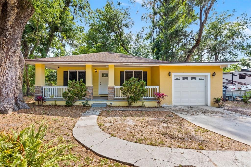 For Sale: $460,000 (4 beds, 2 baths, 1610 Square Feet)