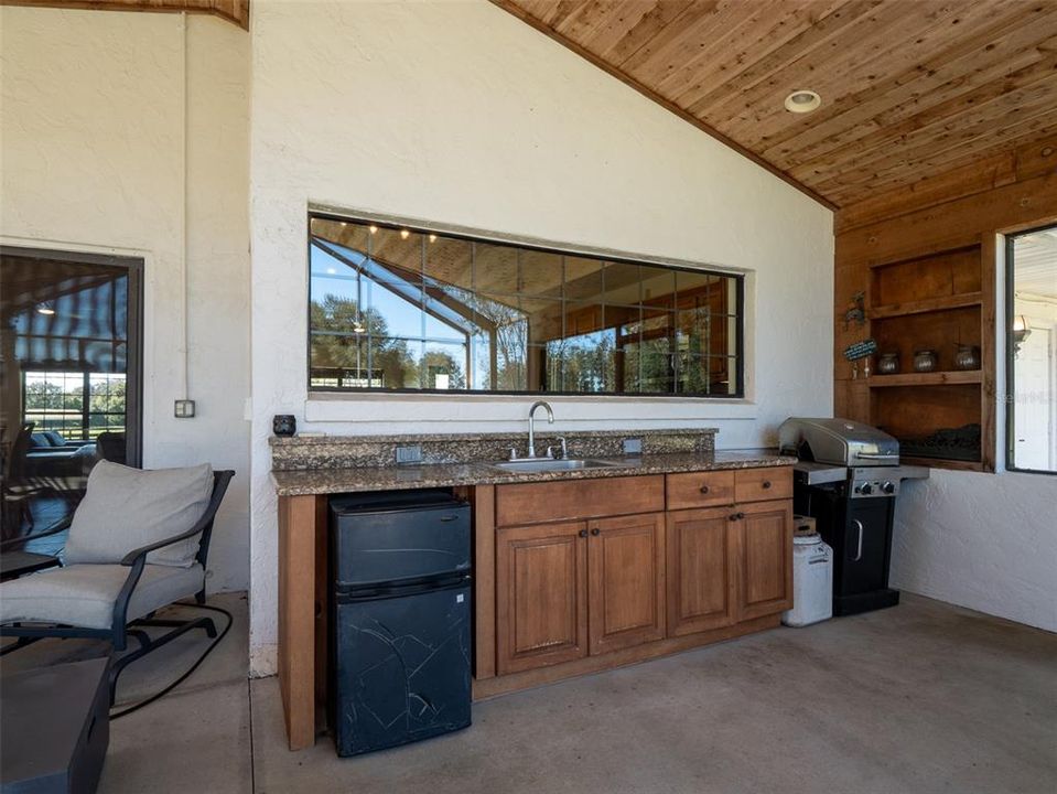 For Sale: $1,735,000 (4 beds, 3 baths, 3000 Square Feet)