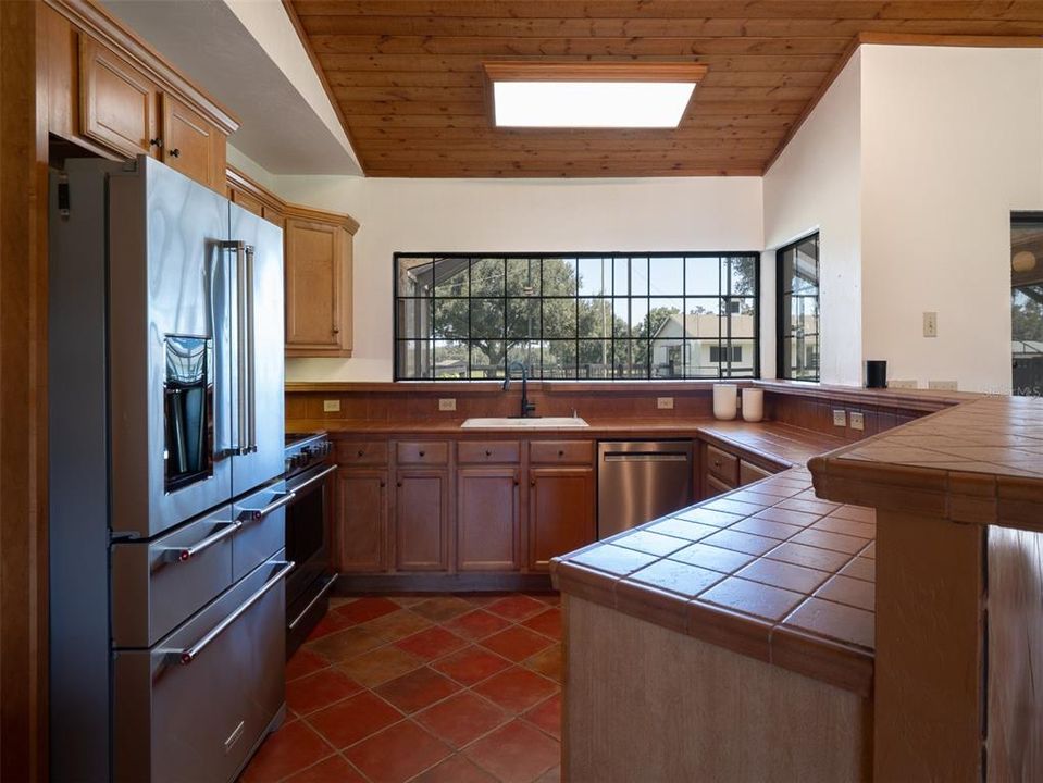 For Sale: $1,735,000 (4 beds, 3 baths, 3000 Square Feet)