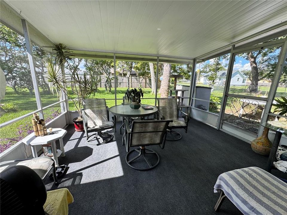 For Sale: $269,500 (3 beds, 2 baths, 1286 Square Feet)