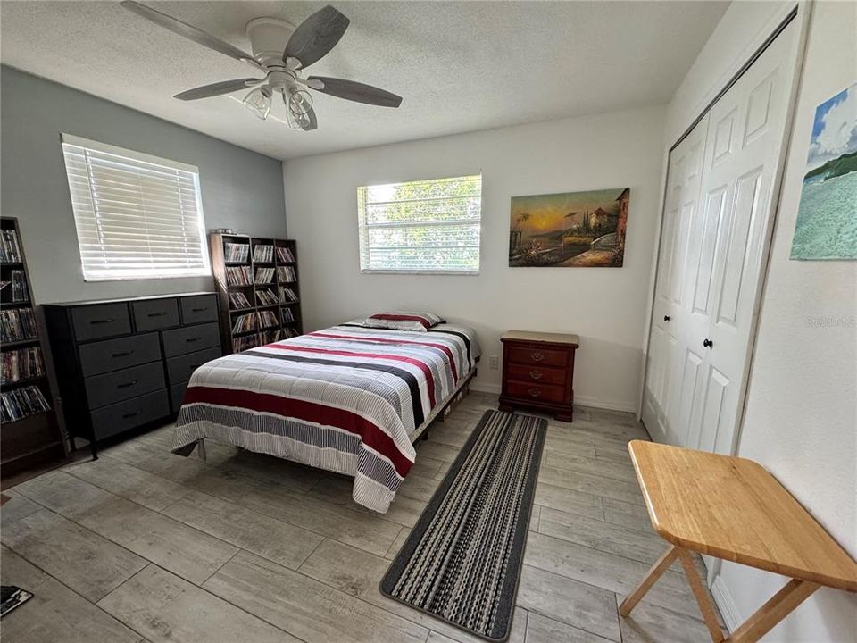For Sale: $269,500 (3 beds, 2 baths, 1286 Square Feet)
