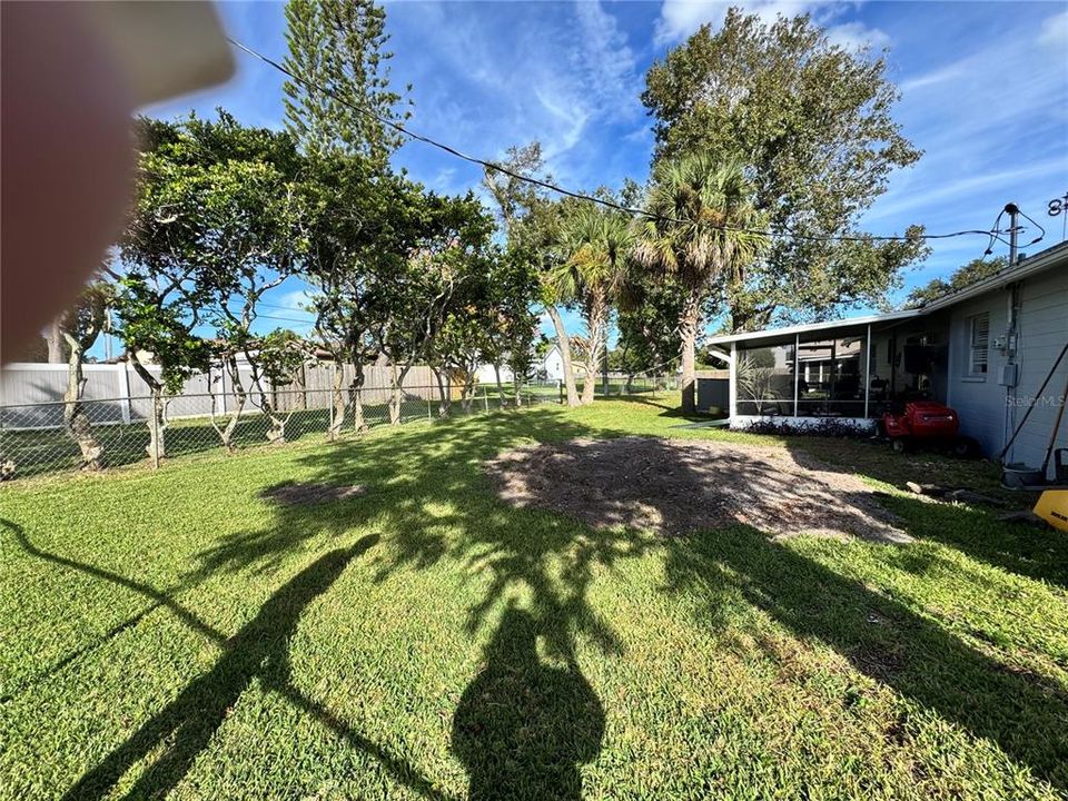 For Sale: $269,500 (3 beds, 2 baths, 1286 Square Feet)