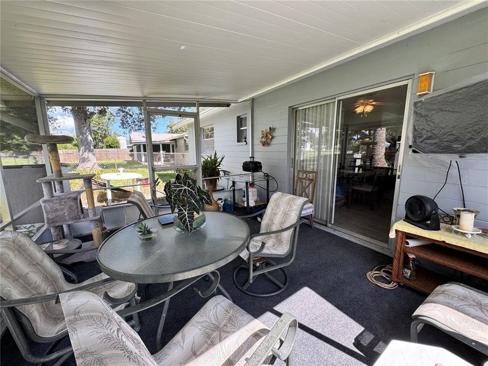 For Sale: $269,500 (3 beds, 2 baths, 1286 Square Feet)