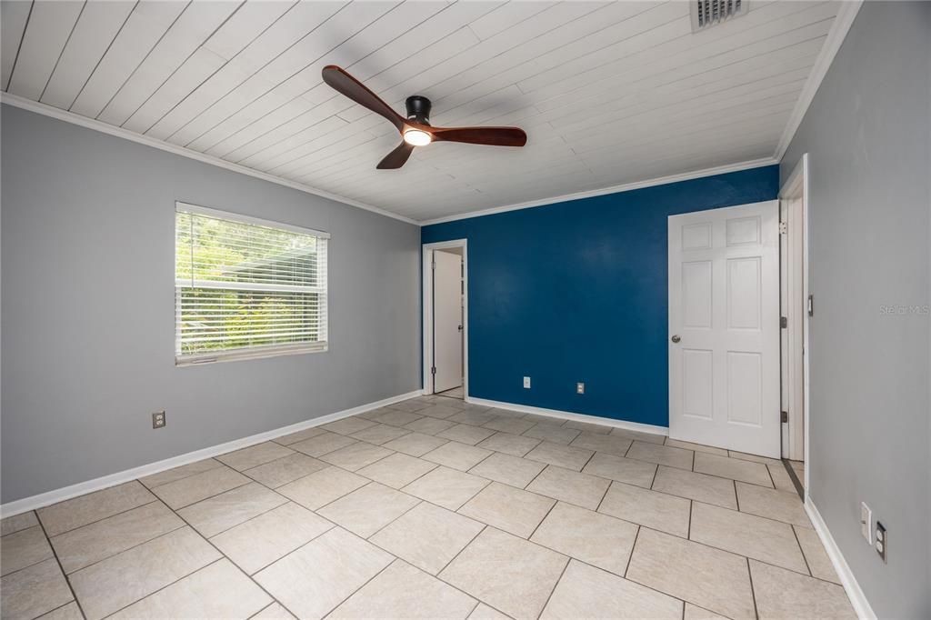 Active With Contract: $349,000 (3 beds, 2 baths, 1529 Square Feet)