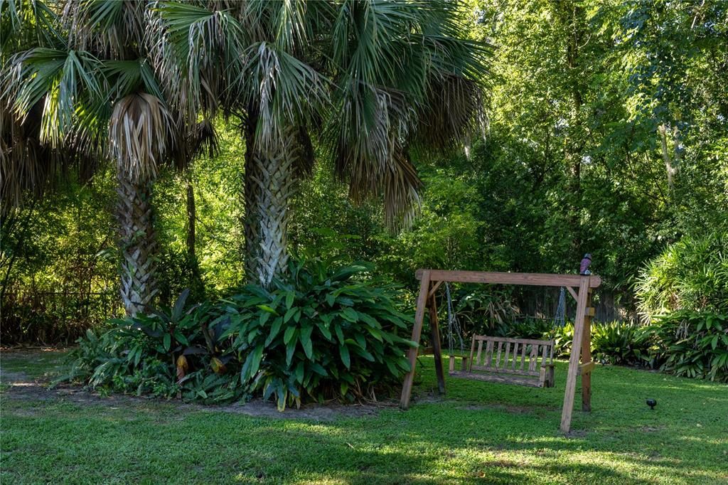 Active With Contract: $349,000 (3 beds, 2 baths, 1529 Square Feet)