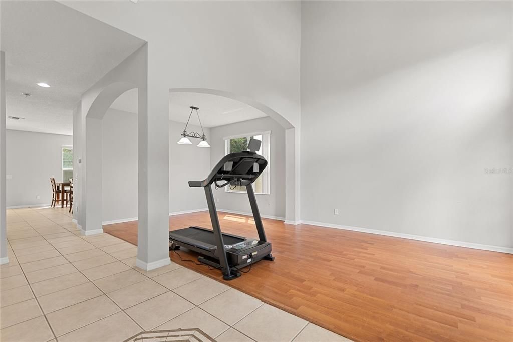 待售: $457,000 (4 贝兹, 3 浴室, 2862 平方英尺)