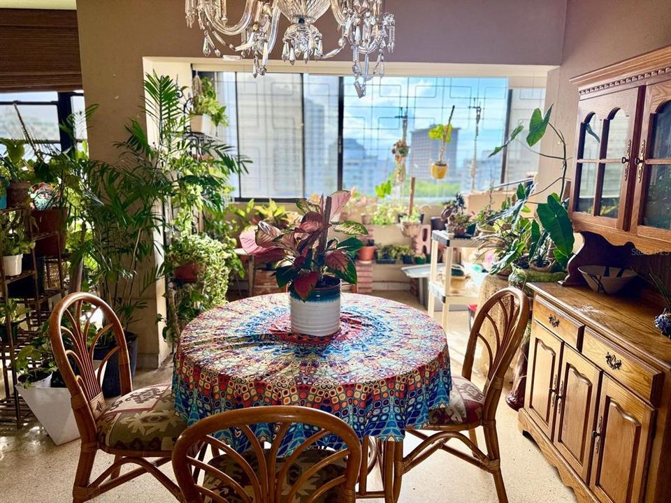 For Sale: $450,000 (3 beds, 2 baths, 1626 Square Feet)