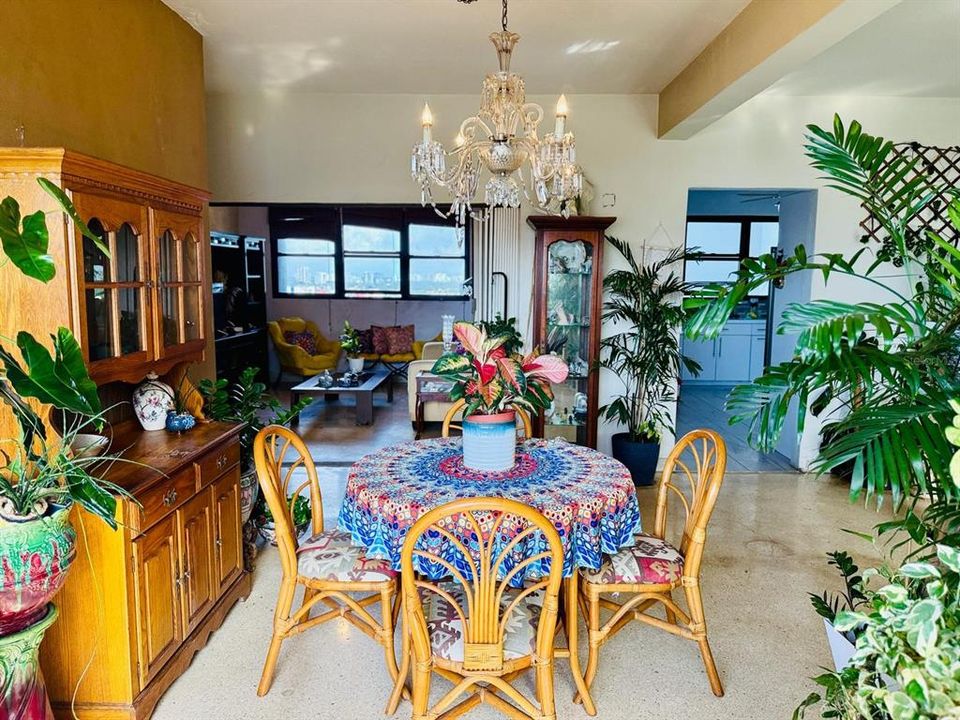 For Sale: $450,000 (3 beds, 2 baths, 1626 Square Feet)