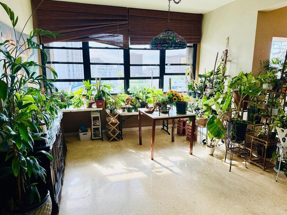 For Sale: $450,000 (3 beds, 2 baths, 1626 Square Feet)