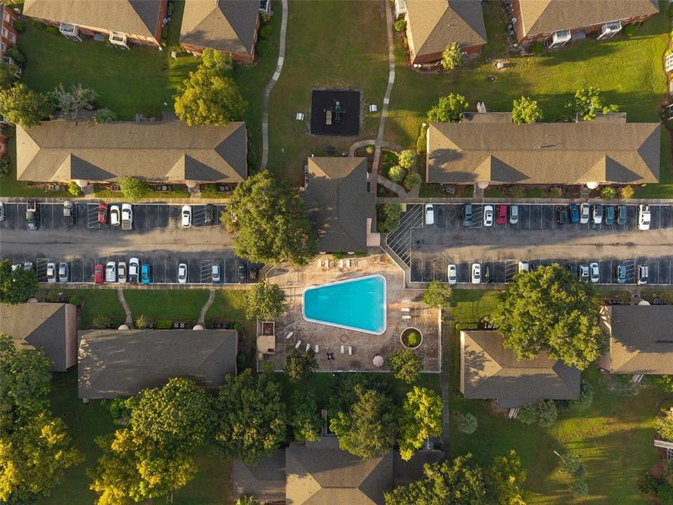 Activo con contrato: $1,100 (1 camas, 1 baños, 550 Pies cuadrados)