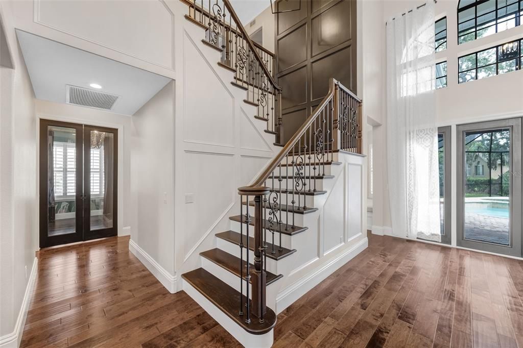 Active With Contract: $1,500,000 (5 beds, 3 baths, 3593 Square Feet)