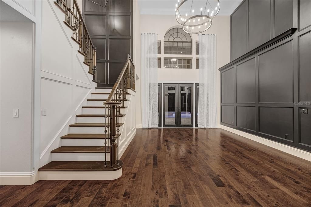 Active With Contract: $1,500,000 (5 beds, 3 baths, 3593 Square Feet)