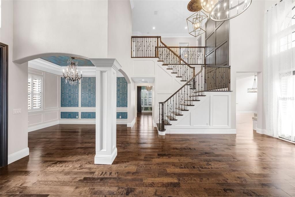 Active With Contract: $1,500,000 (5 beds, 3 baths, 3593 Square Feet)