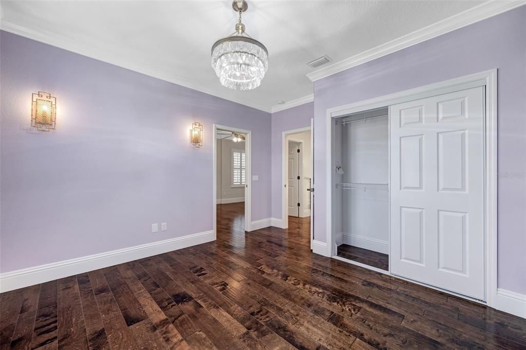 Active With Contract: $1,500,000 (5 beds, 3 baths, 3593 Square Feet)