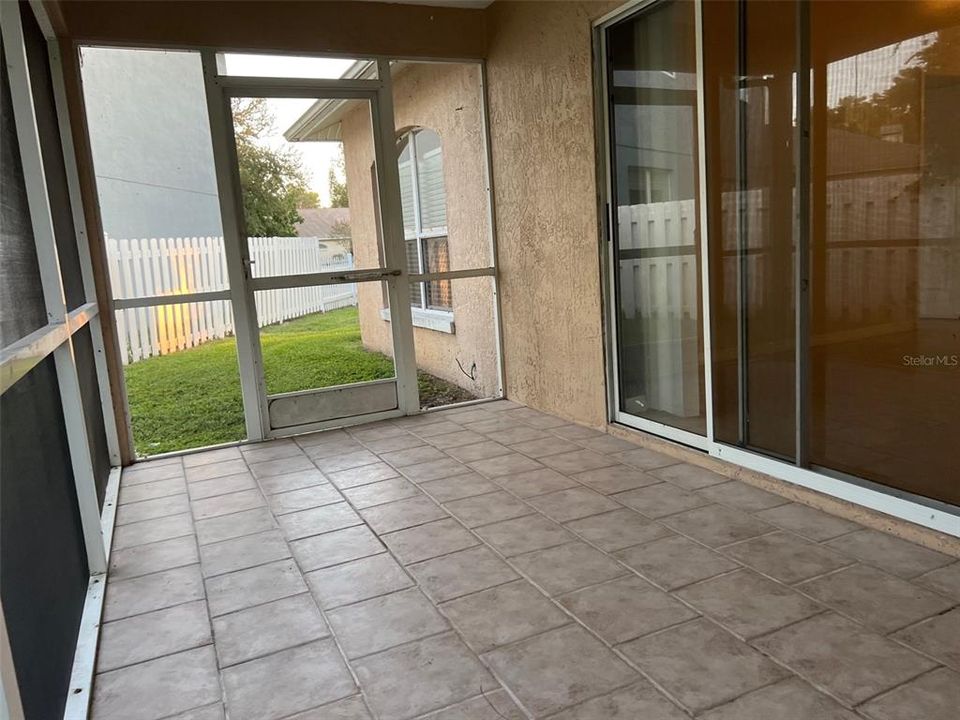 Active With Contract: $2,395 (4 beds, 2 baths, 1760 Square Feet)