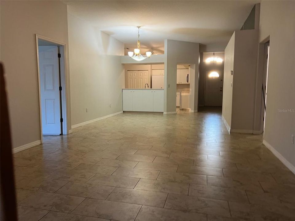 Active With Contract: $2,395 (4 beds, 2 baths, 1760 Square Feet)