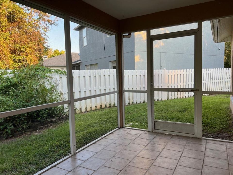 Active With Contract: $2,395 (4 beds, 2 baths, 1760 Square Feet)