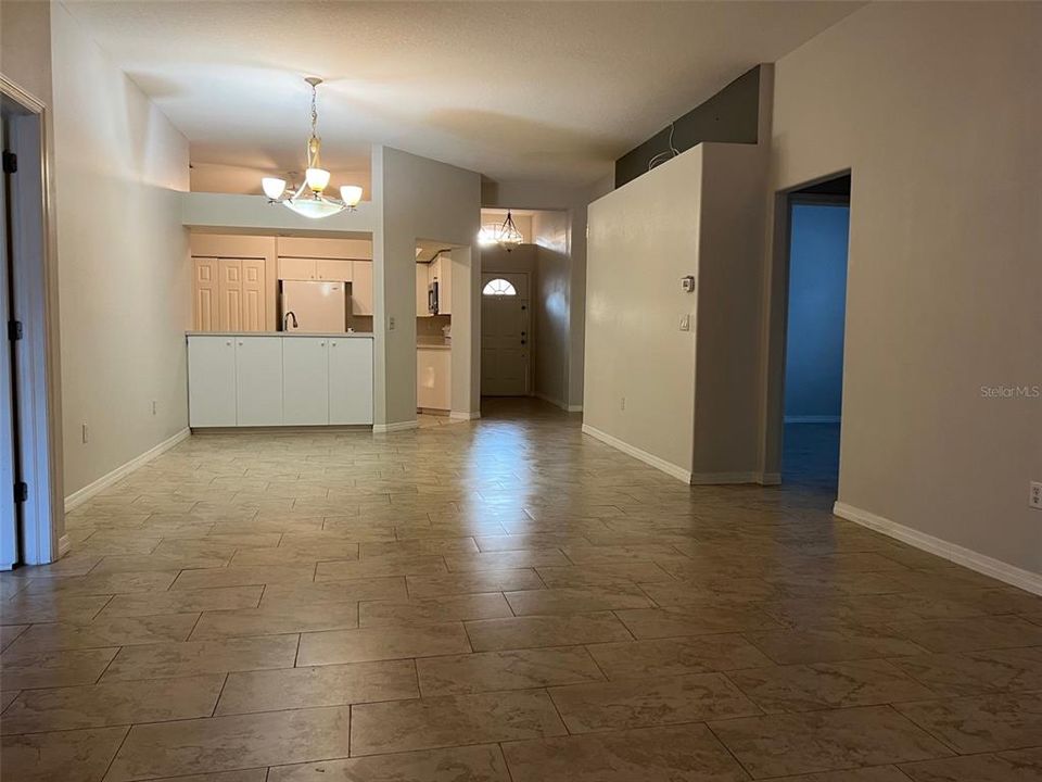 Active With Contract: $2,395 (4 beds, 2 baths, 1760 Square Feet)