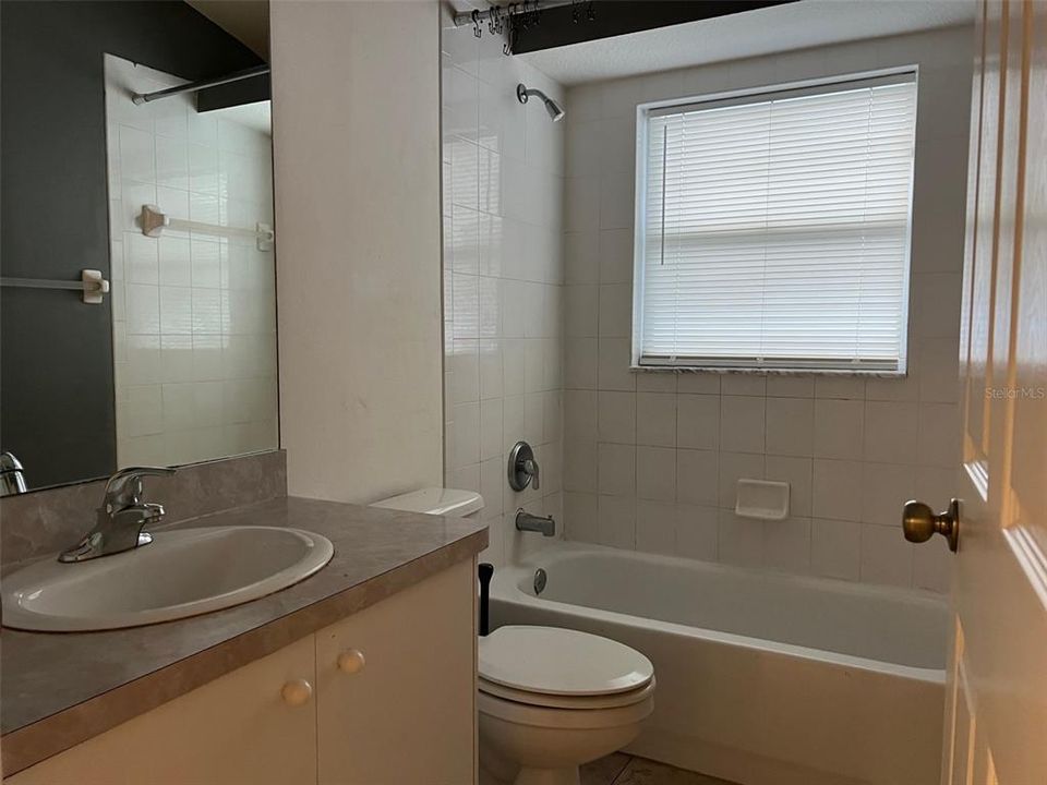 Active With Contract: $2,395 (4 beds, 2 baths, 1760 Square Feet)