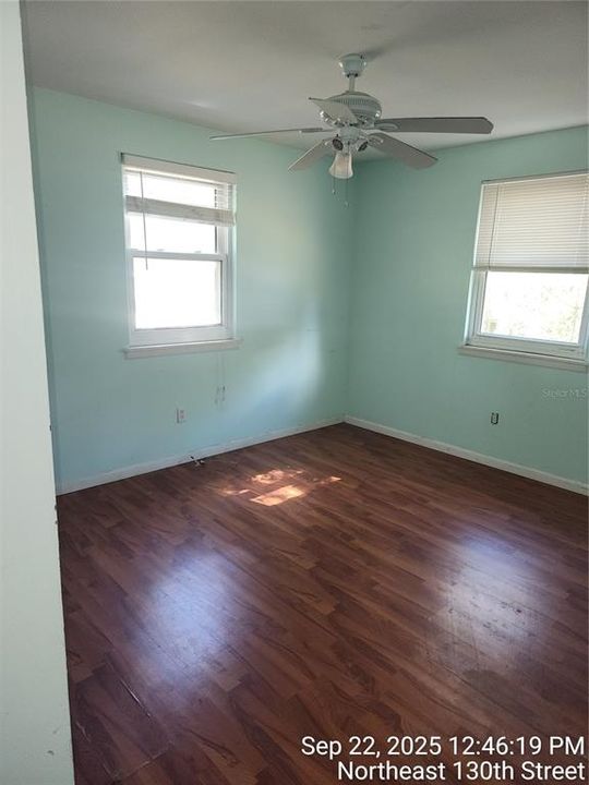 待售: $129,900 (2 贝兹, 1 浴室, 1038 平方英尺)