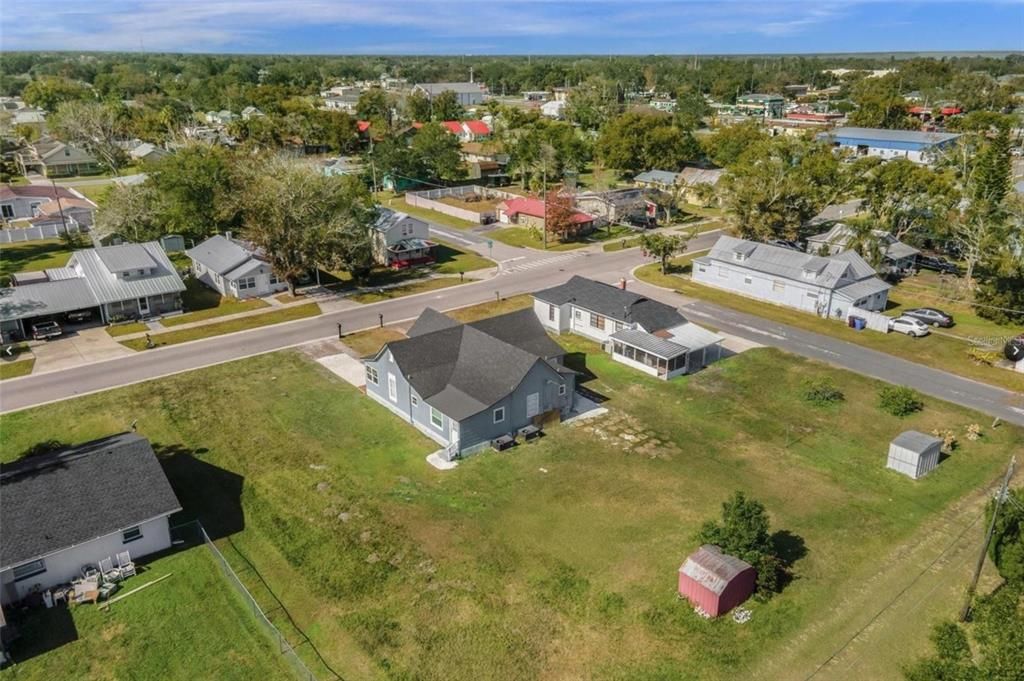 На продажу: $339,900 (2 спален, 0 ванн, 1596 Квадратных фут)