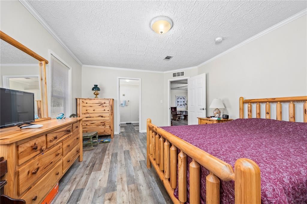 En Venta: $284,000 (2 camas, 2 baños, 1584 Pies cuadrados)