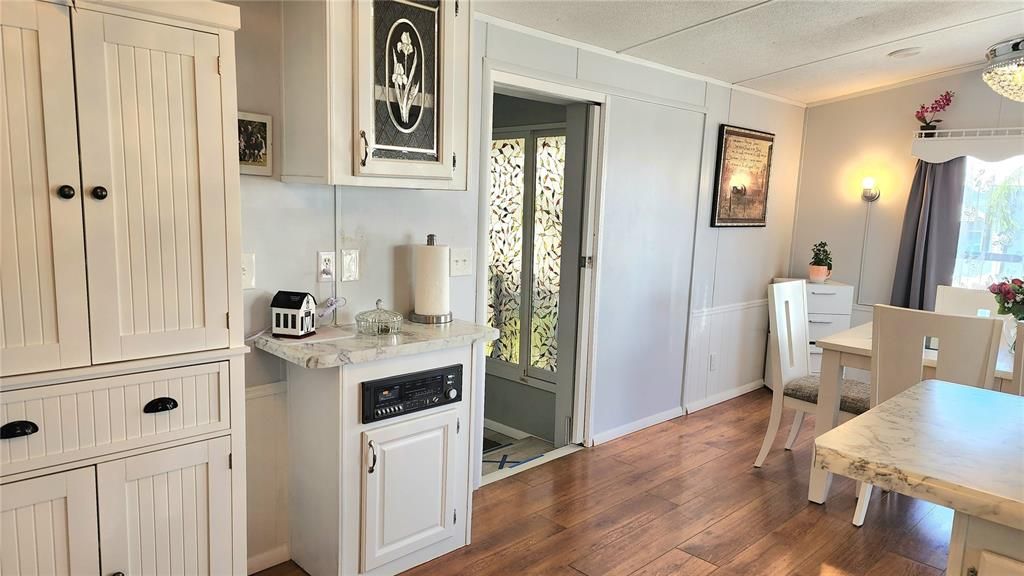 На продажу: $134,000 (1 спален, 2 ванн, 840 Квадратных фут)