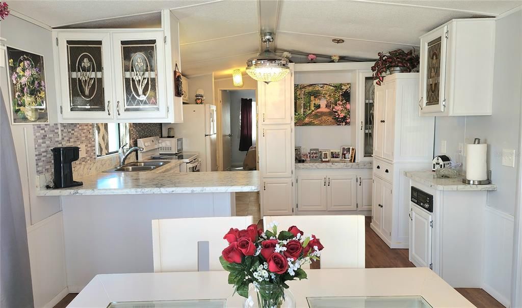 На продажу: $134,000 (1 спален, 2 ванн, 840 Квадратных фут)