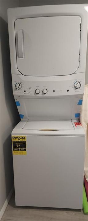 На продажу: $134,000 (1 спален, 2 ванн, 840 Квадратных фут)