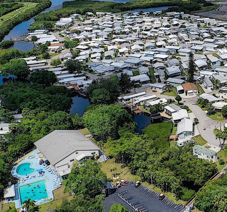 На продажу: $134,000 (1 спален, 2 ванн, 840 Квадратных фут)