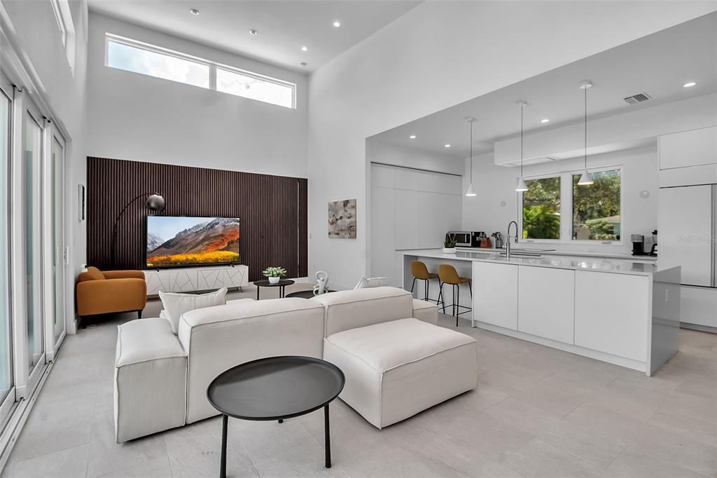 For Sale: $1,999,000 (4 beds, 3 baths, 2731 Square Feet)