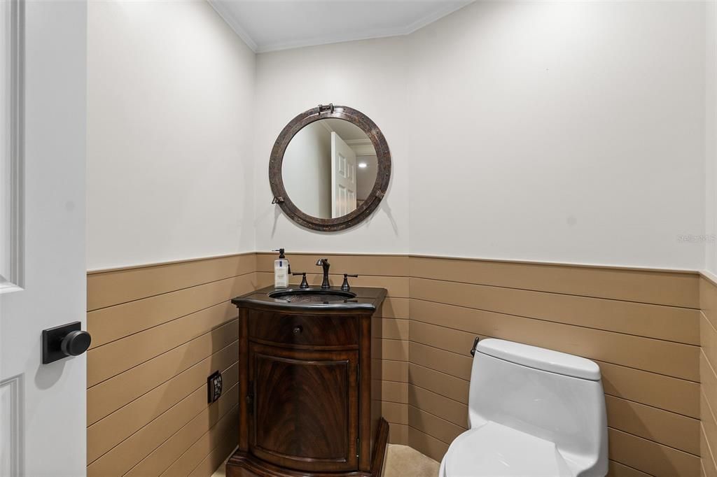 Activo con contrato: $1,699,000 (4 camas, 3 baños, 2950 Pies cuadrados)