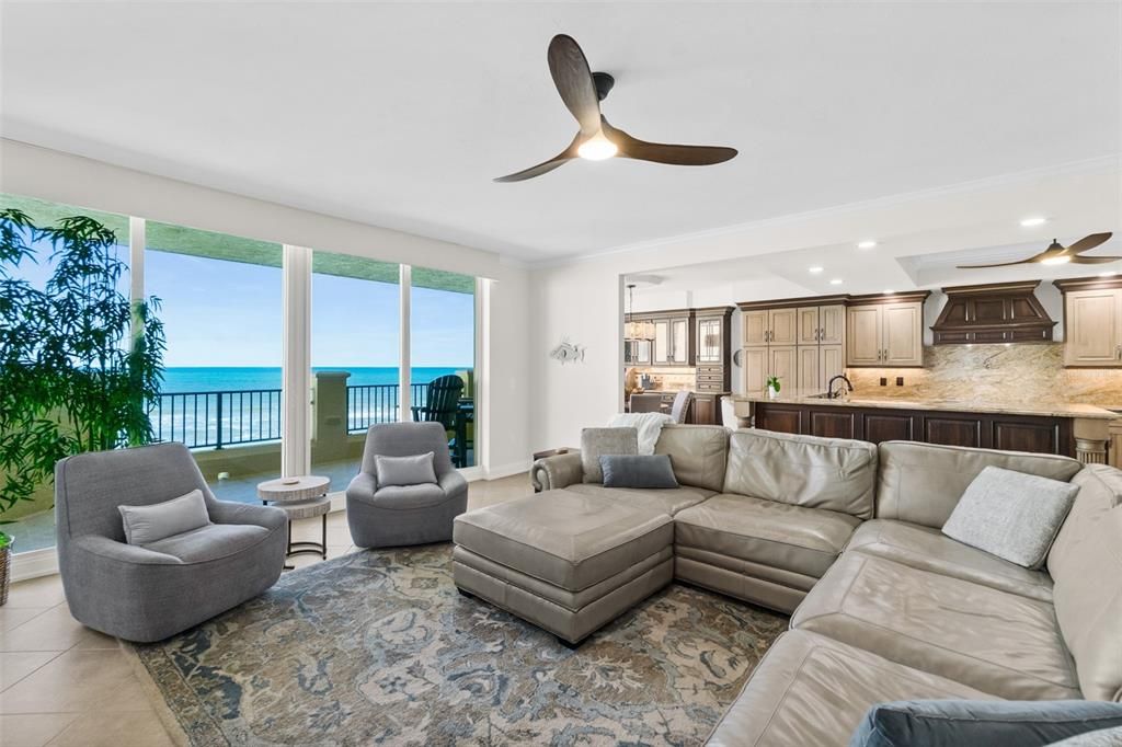 Activo con contrato: $1,699,000 (4 camas, 3 baños, 2950 Pies cuadrados)